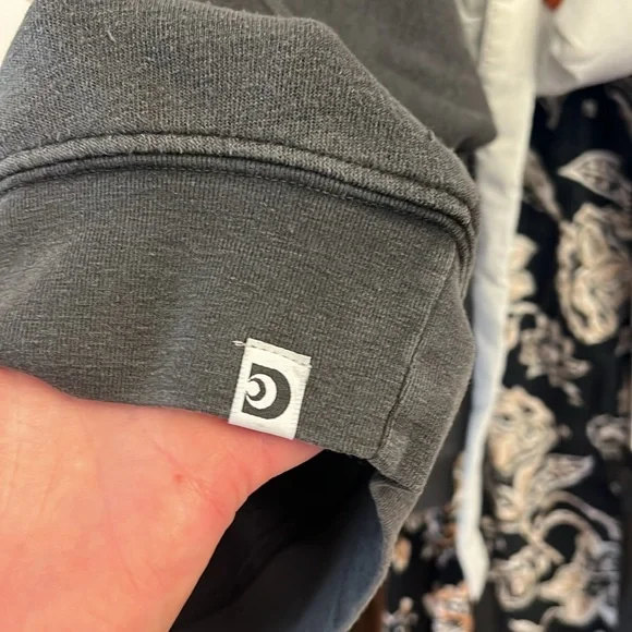 Daydreamer Sweatshirt - Picture 3 of 4